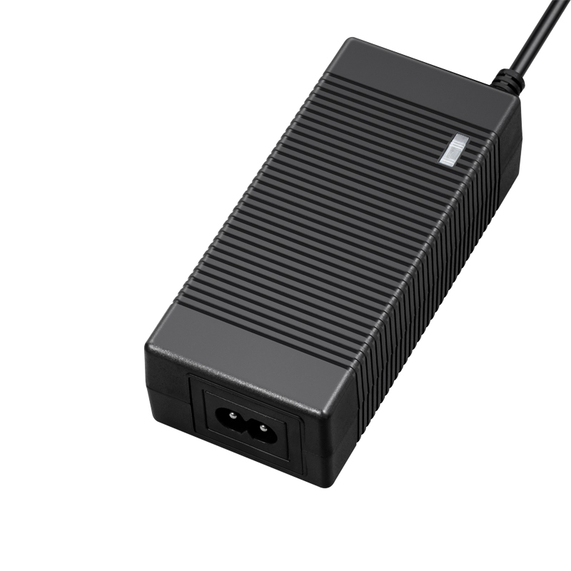 14.6V4A磷酸鐵鋰電池充電器 LiFePO4 battery charger